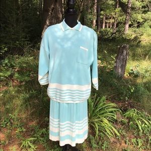 Vintage USA made mint pleated sweater skirt set XL